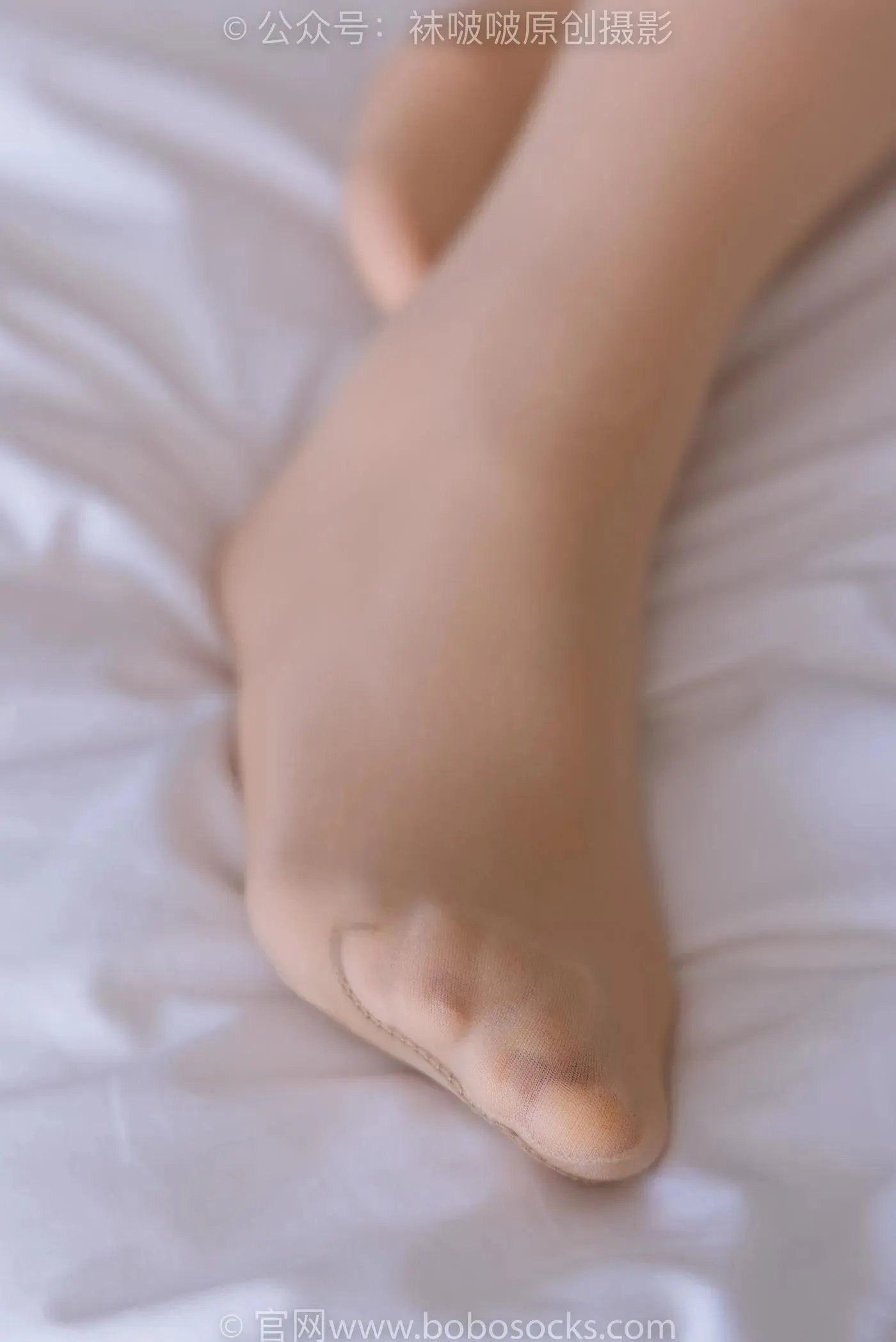 [BoBoSocks袜啵啵]NO.170 周周-两双高跟凉鞋、油亮肉丝、厚肉丝、两双丝袜叠穿 [158P]插图7